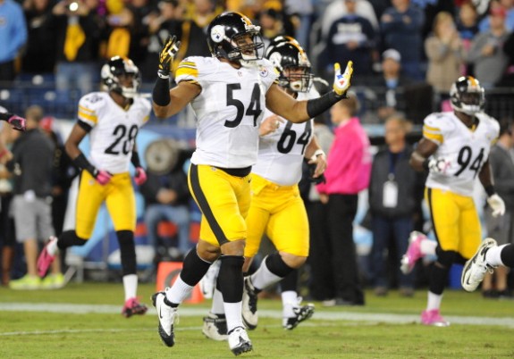 Pittsburgh Steelers v Tennessee Titans