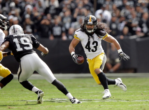 Pittsburgh Steelers v Oakland Raiders