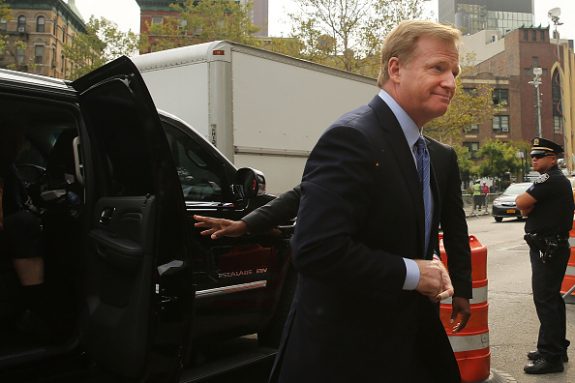 Tom Brady And Roger Goodell Return To Court Over 4-Game Suspension