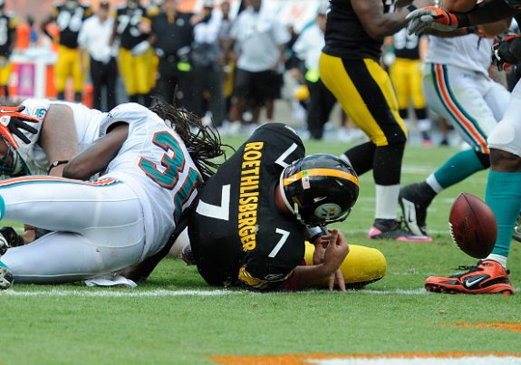 NFL: OCT 24 Steelers at Dolphins