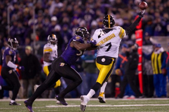 Pittsburgh Steelers v Baltimore Ravens